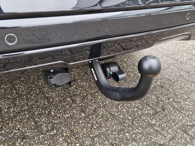 Ford KUGA 2.5 PHEV ST-Line | Trekhaak | El. Schuifdak | Navi | Sensoren