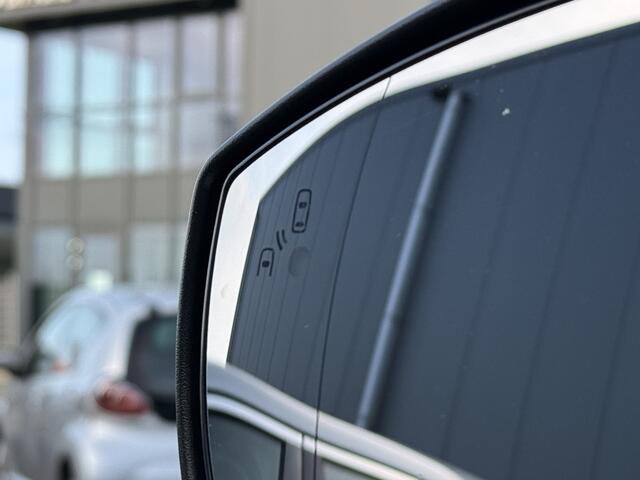 Ford KUGA 2.0 Vignale | Sony Audio | Stoel/Stuur verwarming | ACC | Pano | Leder | Trekhaak |