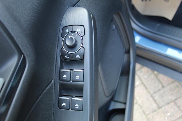 Ford KUGA 2.5 225 pk PHEV ST-Line X , 225pk , 1500kg Trekgwicht Winter Pack, Cruise Contol, Climate Control, Camera