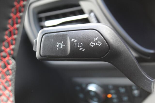 Ford KUGA 2.5 225 pk PHEV ST-Line X , 225pk , 1500kg Trekgwicht Winter Pack, Cruise Contol, Climate Control, Camera