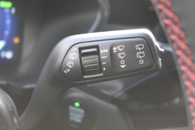 Ford KUGA 2.5 225 pk PHEV ST-Line X , 225pk , 1500kg Trekgwicht Winter Pack, Cruise Contol, Climate Control, Camera