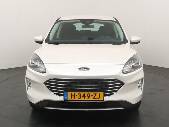 Ford KUGA 2.5 225PK PHEV Titanium | Elektr. Trekhaak | Cruise Control | 18-inch | Climate Control | Parkeer sens. v + a |