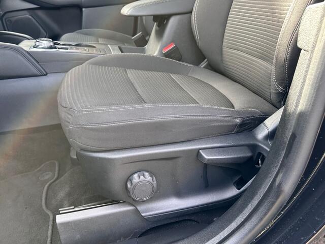 Ford KUGA 2.5 PHEV TITANIUM