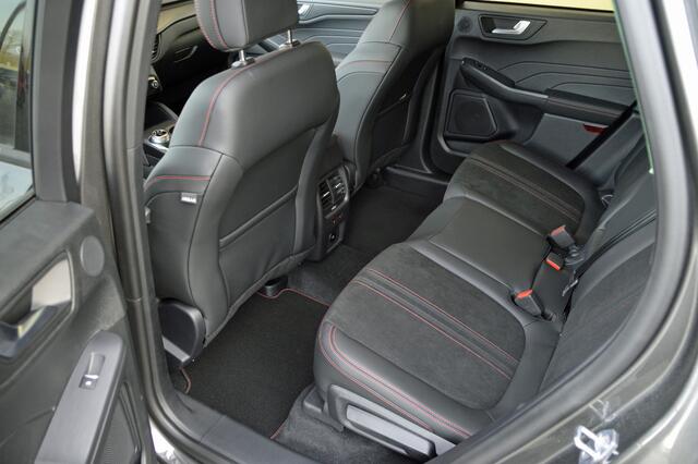 Ford KUGA 5x 2.5 PHEV hybride 242 pk St-line X technopack, camera, winterpack, trekhaak, agr stoelen incl mem, lederen bekl, B&O sound.