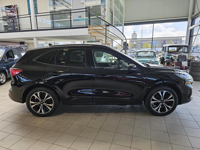 Ford KUGA 2.5 PHEV ST-Line X