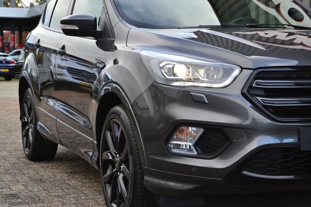 Ford KUGA 1.5 EcoBoost ST-Line 4x4 182PK Pano/Camera/Leer
