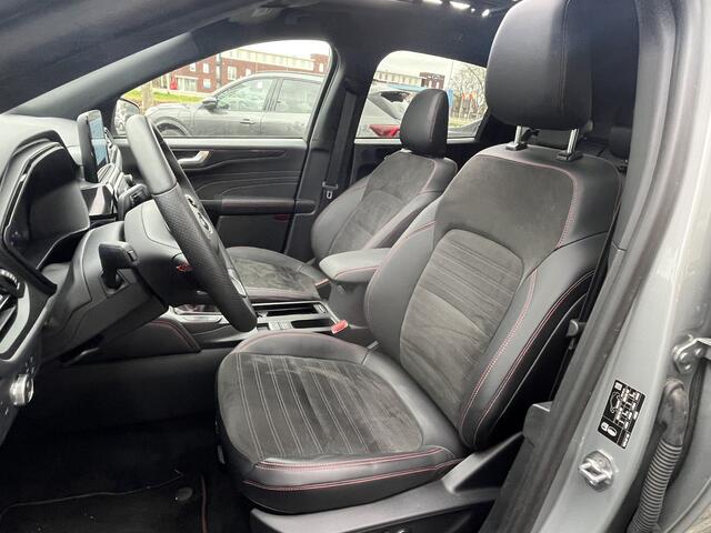 Ford KUGA 1.5 EcoBoost ST-Line X 150pk/110kW 6-bak | Full Options | E-Trekhaak | Pano | Driver Assistance Pack | Technology Pack | Winter Pack | etc. etc.