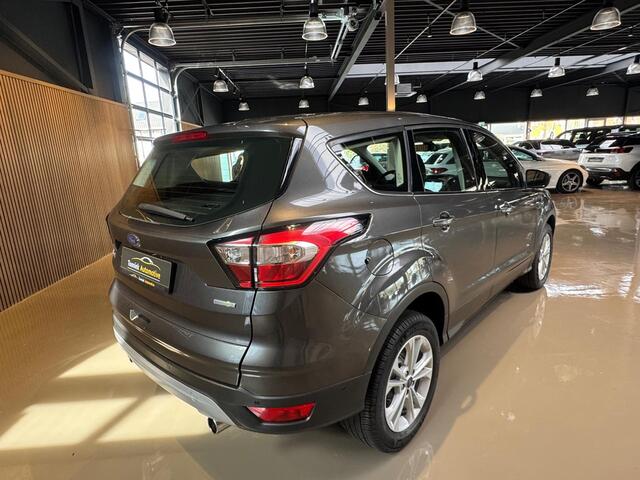 Ford KUGA 1.5 EcoBoost Titanium Navigatie Airco PDC LMV