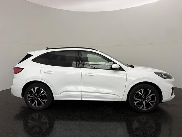 Ford KUGA 2.5 PHEV ST-Line X 243pk | Trekhaak | BLIS | B&O | Winterpack | 19'' lichtmetalen velgen