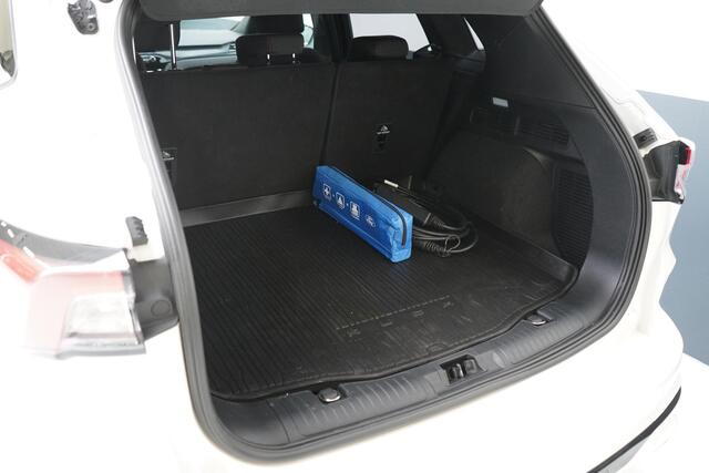 Ford KUGA 2.5 PHEV ST-Line | Blind spot | Navigatie | Adaptive cruise | Camera | Apple Carplay | Keyless | Stoelverwarming