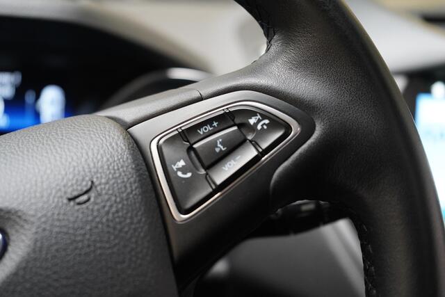 Ford KUGA 1.5 EcoBoost Trend Ultimate | Trekhaak | Climate control | Cruise control | All-seasonbanden |