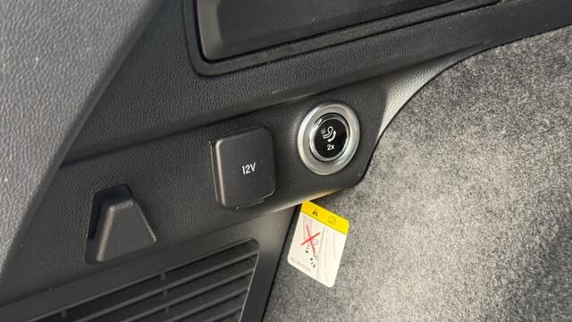 Ford KUGA 2.5 PHEV ST-LINE X / Trekhaak+Driver+Techno+Winter