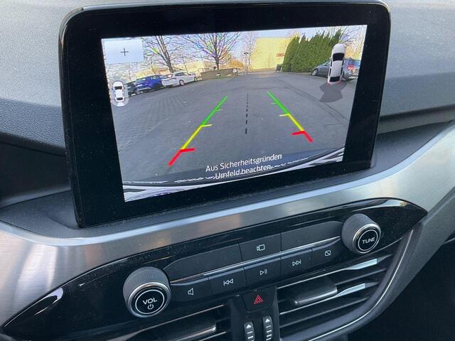 Ford KUGA 2.5 PHEV Titanium X 225pk Adaptieve Cruise | Winterpack | Dodehoeksensoren | Achteruitrijcamera | Half lederen Bekleding