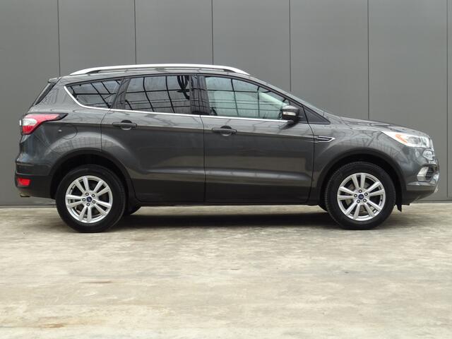 Ford KUGA 1.5 EcoBoost Trend Ultimate * 17 INCH * GOED ONDERH. !!
