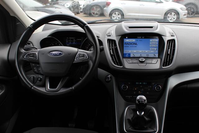 Ford KUGA 1.5 EcoBoost Trend Ultimate / Navigatie / Parkeerhulp achter / 17'' / Bluetooth / Cruise Control