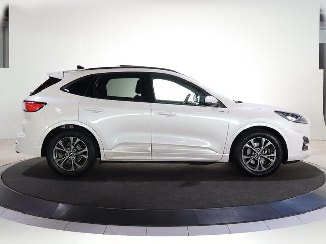 Ford KUGA 2.5 PHEV ST-Line X | Trekhaak | Panoramadak | Winterpakket | Cruise Control Adaptief | Elektr. Achterklep |
