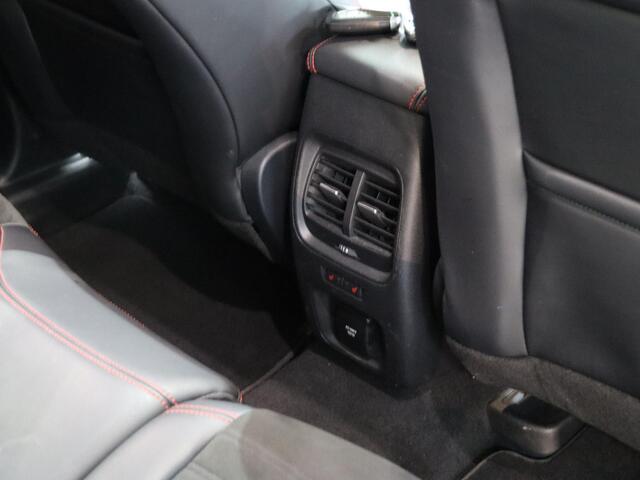 Ford KUGA 2.5 PHEV ST-Line X | Trekhaak | Panoramadak | Winterpakket | Cruise Control Adaptief | Elektr. Achterklep |