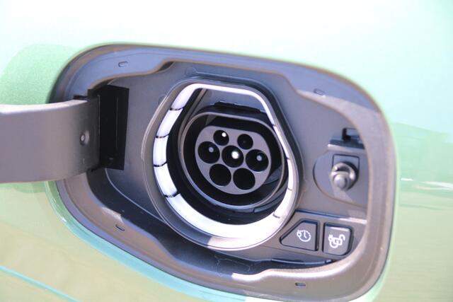 Ford KUGA 2.5 PHEV ST-Line X TREKHAAK ELEKTRISCH | WINTER-PACK | 19"LM