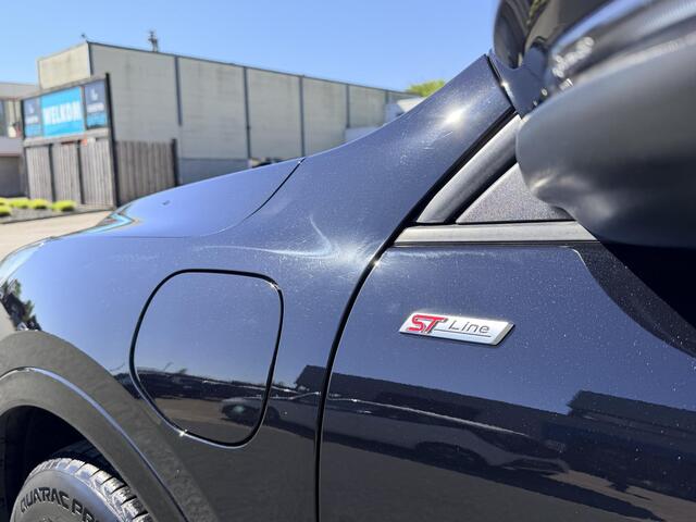 Ford KUGA 2.5 PHEV ST-Line 224PK PanooACCoTrekhaak