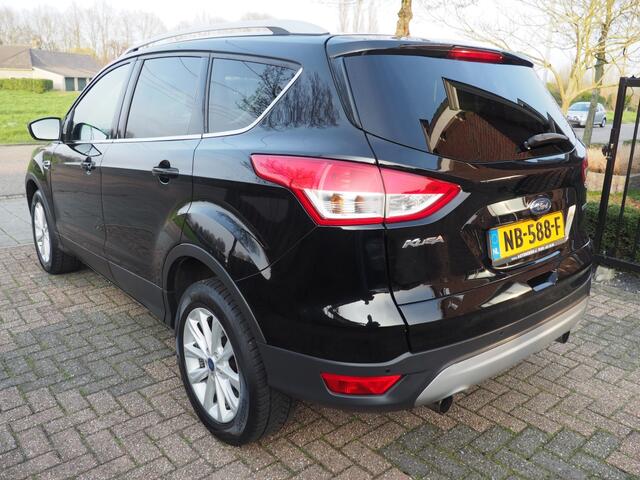 Ford KUGA 1.5 Titanium