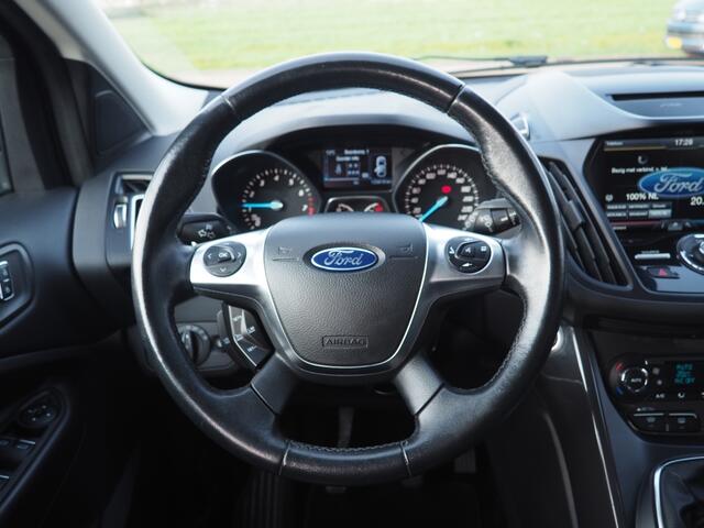 Ford KUGA 1.5 Titanium