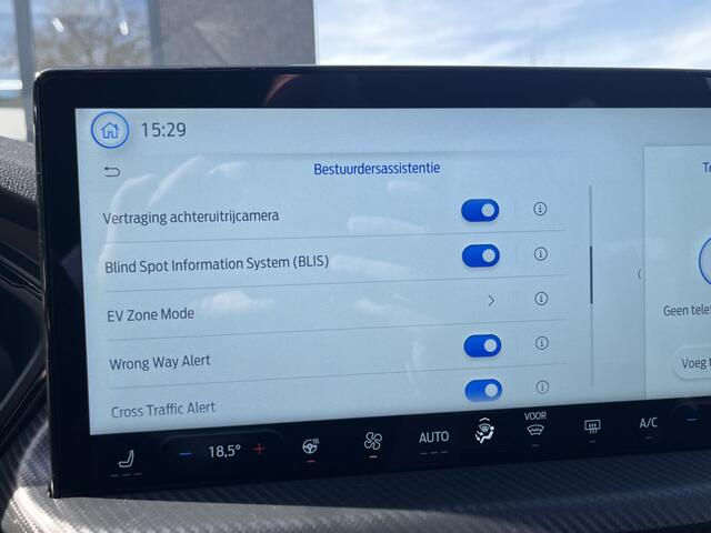 Ford KUGA 2.5 Plug-in Hybride ST-Line X 243pk e-CVT Automaat | 4381 | E-Trekhaak | Coast-to-Coast Matrix LED | Winter Pack | HUD | Driver Asisstance Pack | All Season | etc. etc.