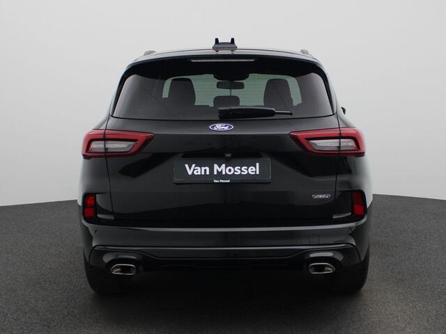 Ford KUGA | ST LIne | Automaat | Verwarmde Voorstoelen | Verwarmd Stuurwiel | Verwarmbare Voorruit | Cruise Control | Lane Assist | Climate Control | Head Up Display | Parkeer Camera Achter | Parkeersensoren Voor + Achter | Navigatie
