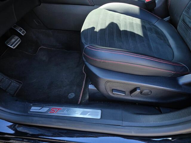 Ford KUGA 2.5 PHEV ST-LINE FULL OPTIONS / 19inch