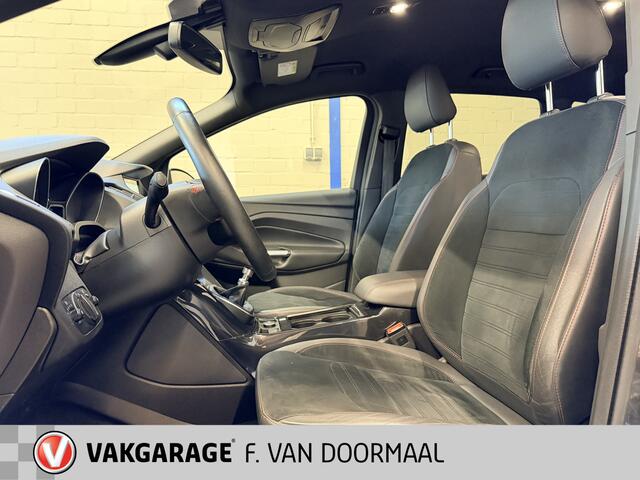 Ford KUGA 1.5 EcoBoost ST Line