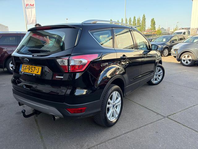 Ford KUGA 1.5 Trend Airco, cruise, trekhaak