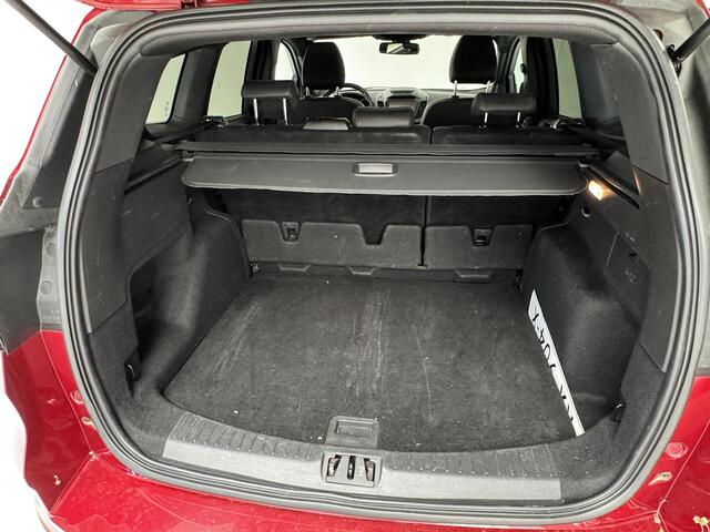 Ford KUGA 1.5 EcoBoost ST Line | Trekhaak | Panoramadak | Navigatie | Climate Control |