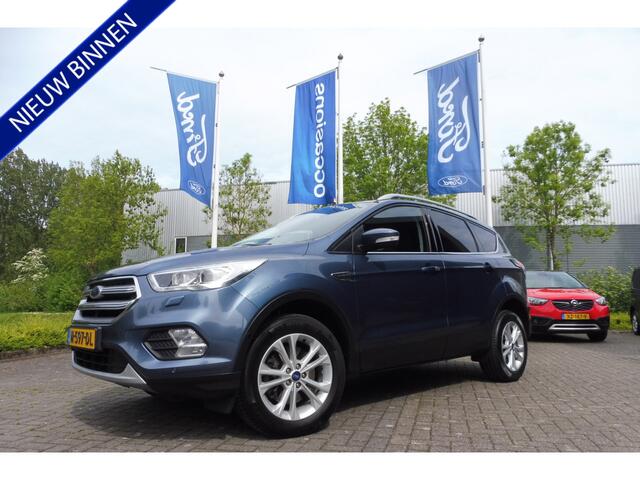 Ford KUGA 1.5 180p 4WD Automaat Xenon Elek.trekhaak Elek.klep Winter-Pack bomvol unieke auto
