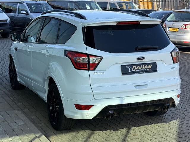 Ford KUGA 1.5 EcoBoost ST Line | Stoel/Stuur verwarming | Cruise | Apple Carplay | Sfeerverlichting |