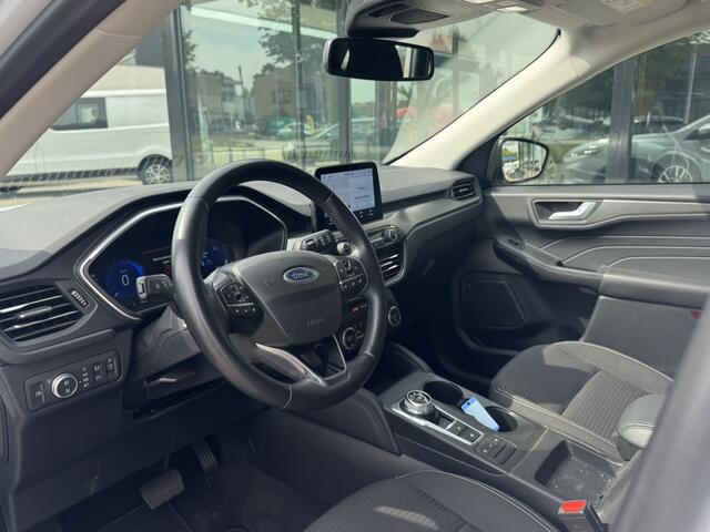 Ford KUGA 2.5 PHEV Titanium