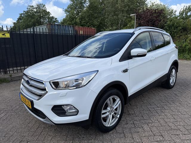 Ford KUGA 1.5 EcoBoost Titanium NW Koppeling