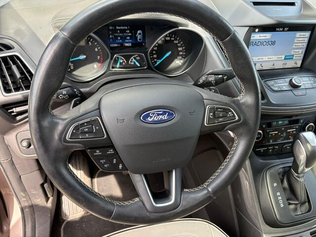 Ford KUGA 1.5 EcoBoost Vignale iAWD 182pk Automaat | Trekhaak | Adapt. Cruise | Panodak | Vol leder | Dodehoek | Driver Assistance Pack | etc. etc.