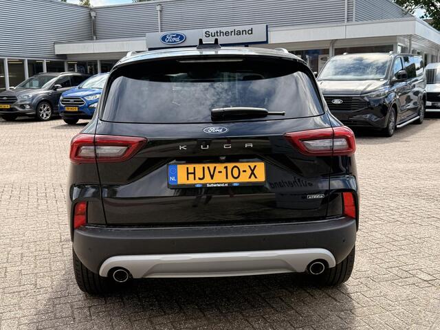 Ford KUGA 2.5 PHEV Titanium 243pk | Wegklapbare trekhaak | Winter Pack | Navigatie | Achteruitrijcamera | NLD Auto | 1e Eigenaar | 2.100kg Trekgewicht