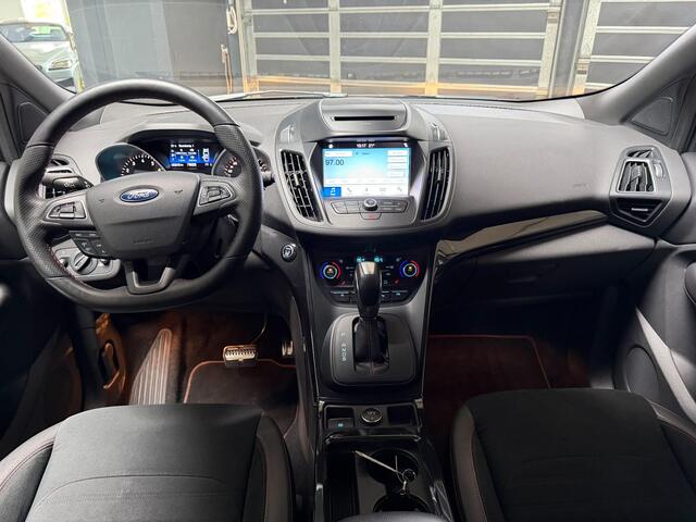 Ford KUGA 1.5 ST-line TREKHAAK-STRVERWARMING