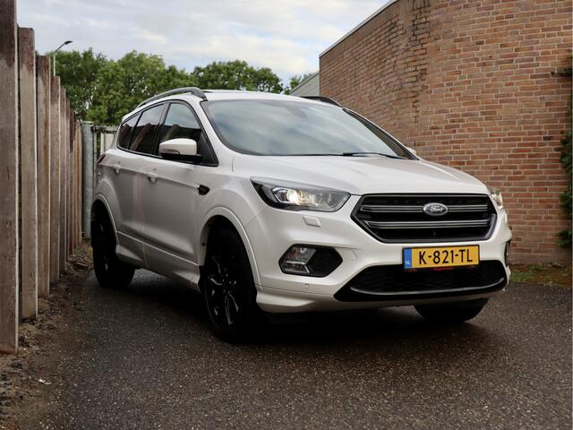 Ford KUGA 1.5 EcoBoost ST Line winterpack