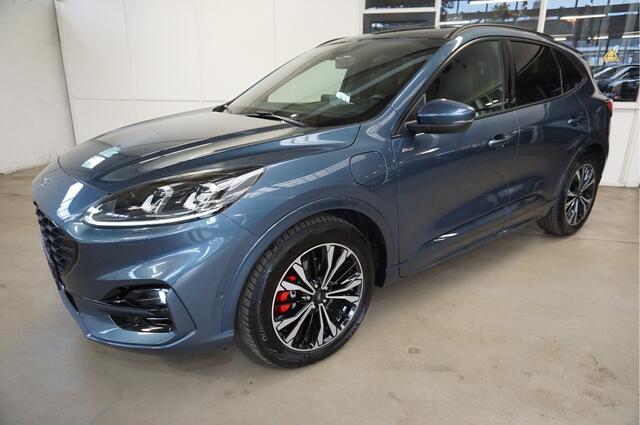 Ford KUGA 2.5 PHEV Vignale Camera voor Trekhaak.