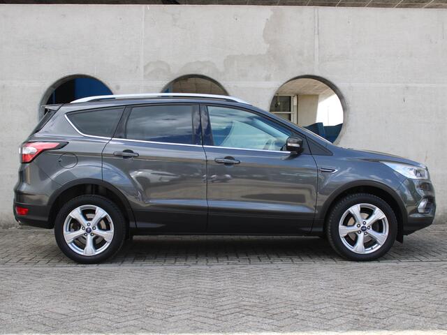 Ford KUGA 1.5 EcoBoost Titanium | APPLE CARPLAY / ANDROID AUTO | LEDEREN BEKLEDING | CRUISE CONTROL |