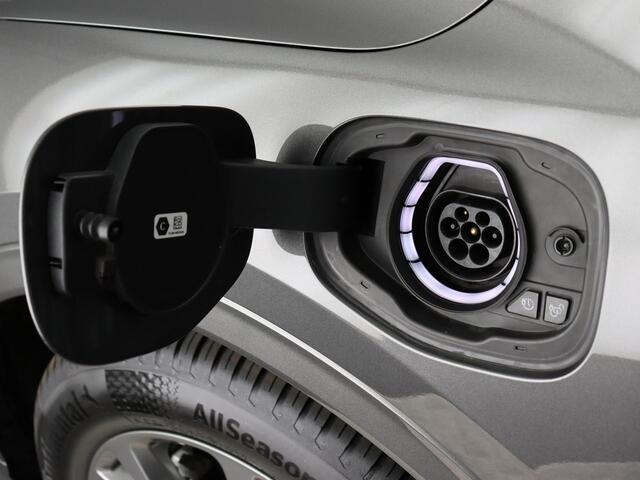 Ford KUGA 2.5 PHEV ST-Line X (Elek. trekhaak / B&O / Camera / ACC / Winterpakket)