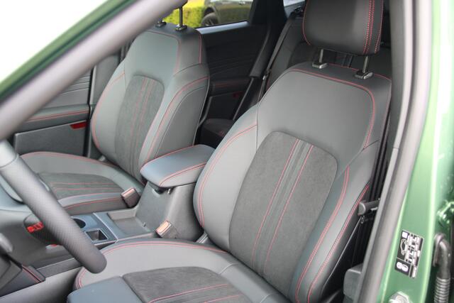 Ford KUGA 2.5 PHEV ST-Line X 243 PK AUTOMAAT TREKHAAK ELEKRISCH | PANORAMA-DAK | BLACK-PACK