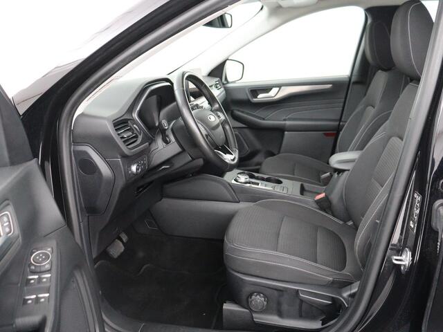 Ford KUGA 2.5 PHEV Titanium | SOH 89,2% | Carplay | Camera | Digital Cockpit | Navigatie | Parkeerhulp | Climate control | Bluetooth | Cruise control | LED | Plug In