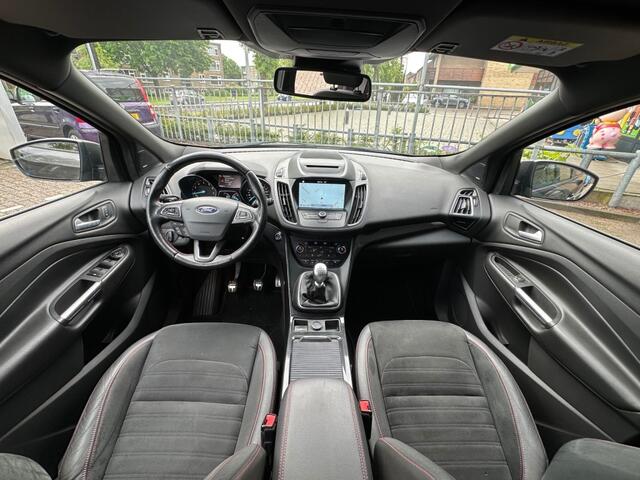 Ford KUGA 1.5 Eco Boost ST Line Airco Cruise Camera Telefoon Trekhaak