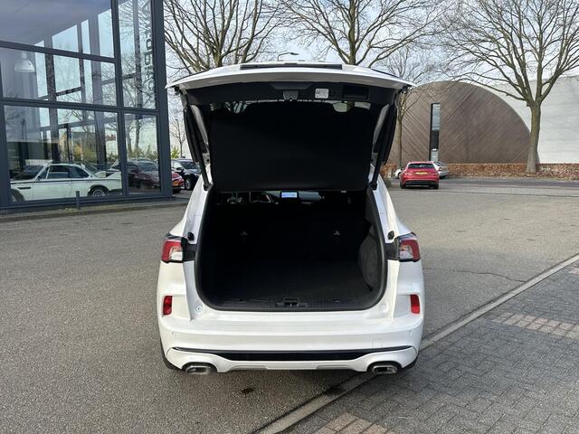 Ford KUGA 2.5 PHEV ST-Line X MOET NAAR FORD DEALER momenteel even offline houden! | ST-Line X|Plug-In Hybride Panorama schuifdak | Winterpakket | Adaptieve cruise | Bang & Olufsen | Rijklaar geleverd met 12 mnd BOVAG garantie |