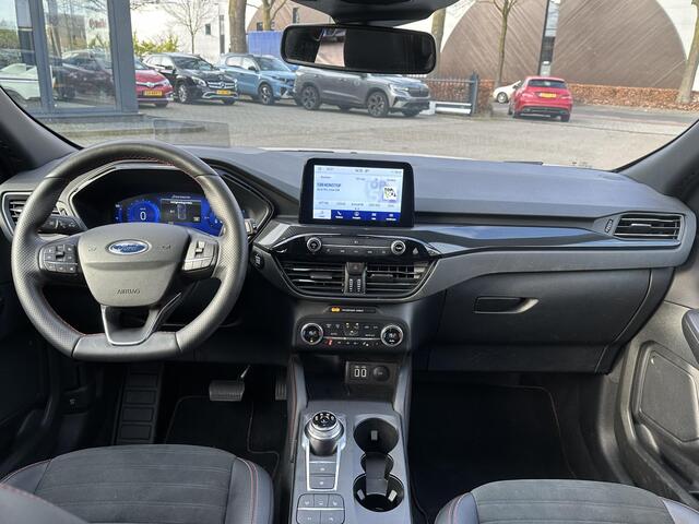 Ford KUGA 2.5 PHEV ST-Line X MOET NAAR FORD DEALER momenteel even offline houden! | ST-Line X|Plug-In Hybride Panorama schuifdak | Winterpakket | Adaptieve cruise | Bang & Olufsen | Rijklaar geleverd met 12 mnd BOVAG garantie |