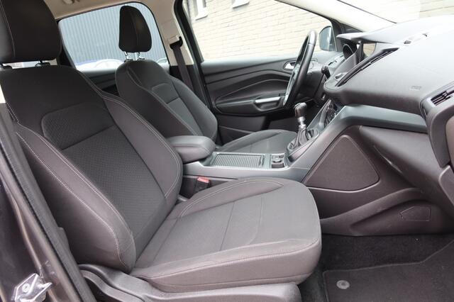 Ford KUGA 1.5 ECOB. TREND ULTIMATE , NAVI, CAMERA, CARPLAY