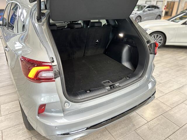 Ford KUGA 2.5 PHEV 243 pk ST-Line X I AGR stoelen | Adapt Cruise I Winter Pack | B&O | 360° Camera I All seasonbanden |