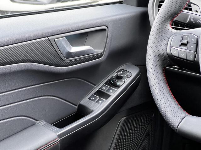 Ford KUGA 2.5 PHEV ST-Line 243 pk | Driver Assistance Pack (incl. Bluecruise Voorbereiding) | All Weather Banden | Wegklapbare trekhaak | 2.100 kg trekgewicht! | Winterpakket